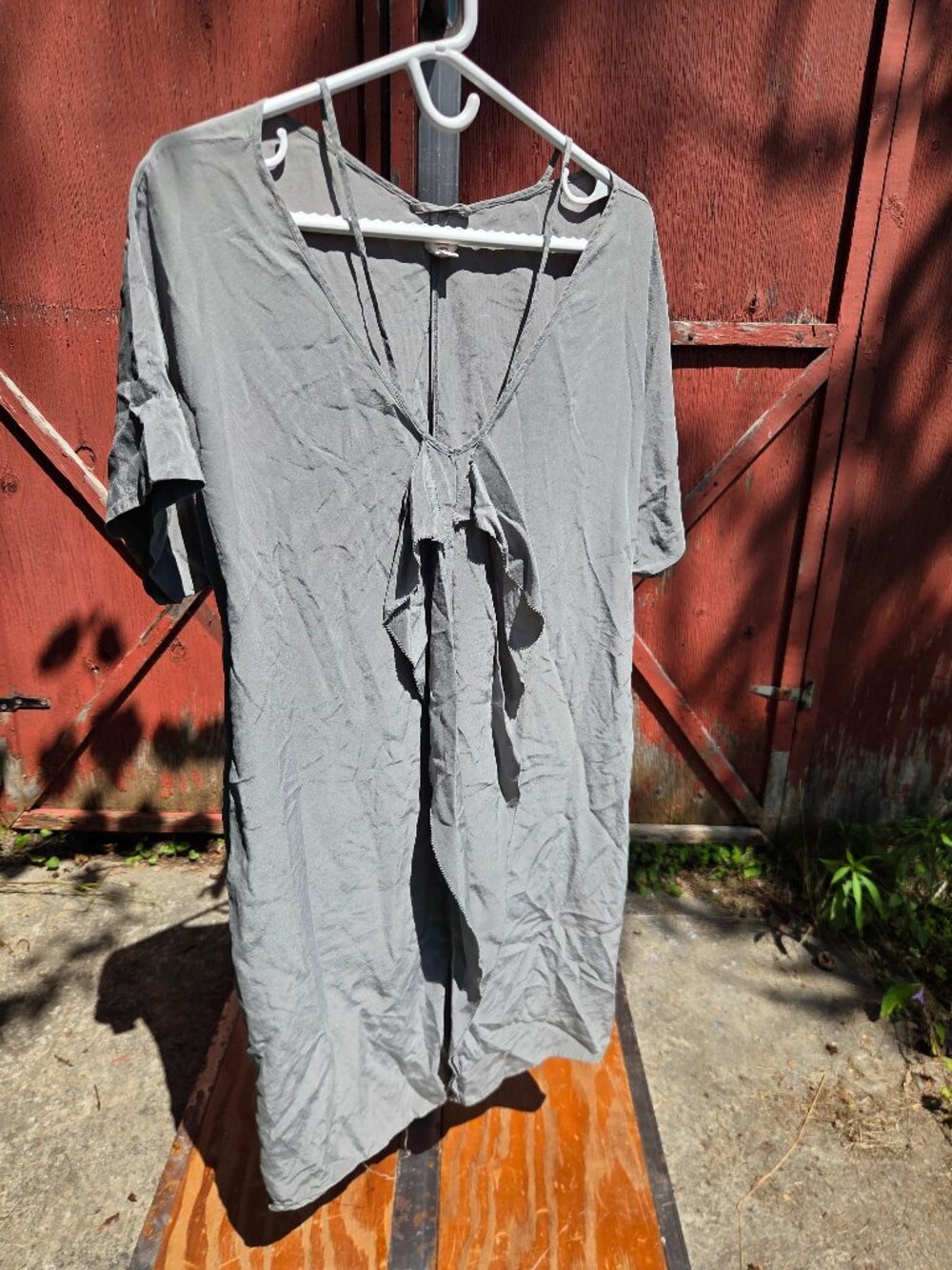Wilfred Aritzia Grey 100% Silk Deep V-Neck Dress size Large